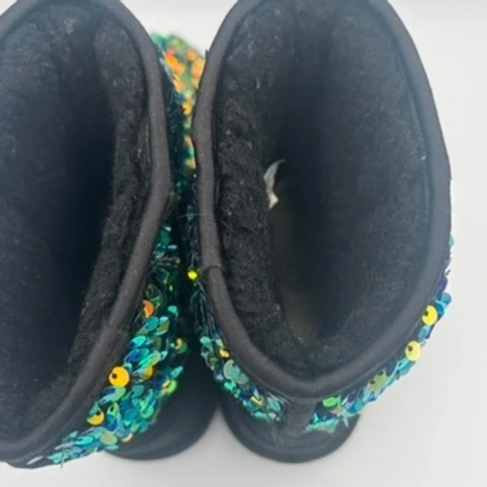 UGG Classic Short Sequin Boots Kids Sz 13 Black Green Iridescent Sparkle Glitter